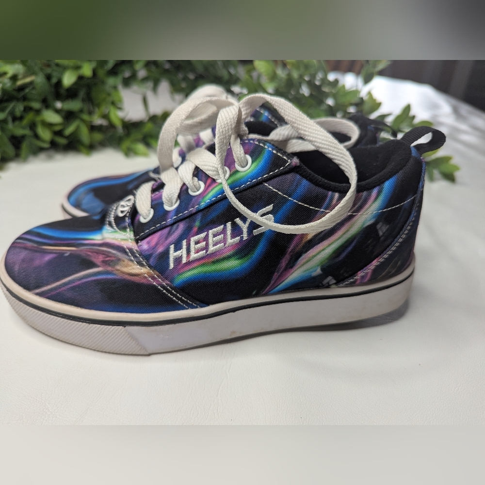 Heelys Pro20 Skate Shoe Youth 5 Marbled Purple Blue